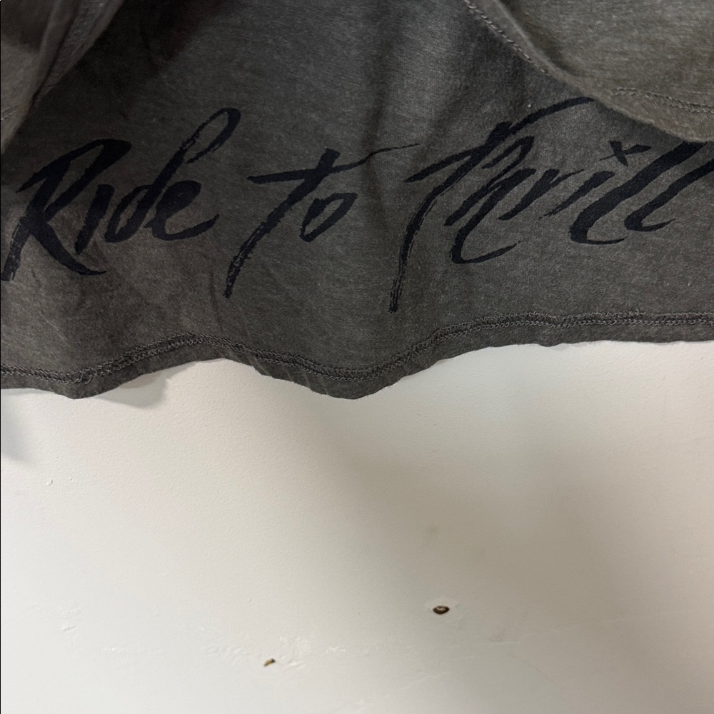 Fox Olive and Black Graphic Long Sleeve Top Y2K - Picture 2 of 3